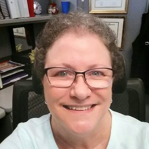 Meet your Posher, Carrie